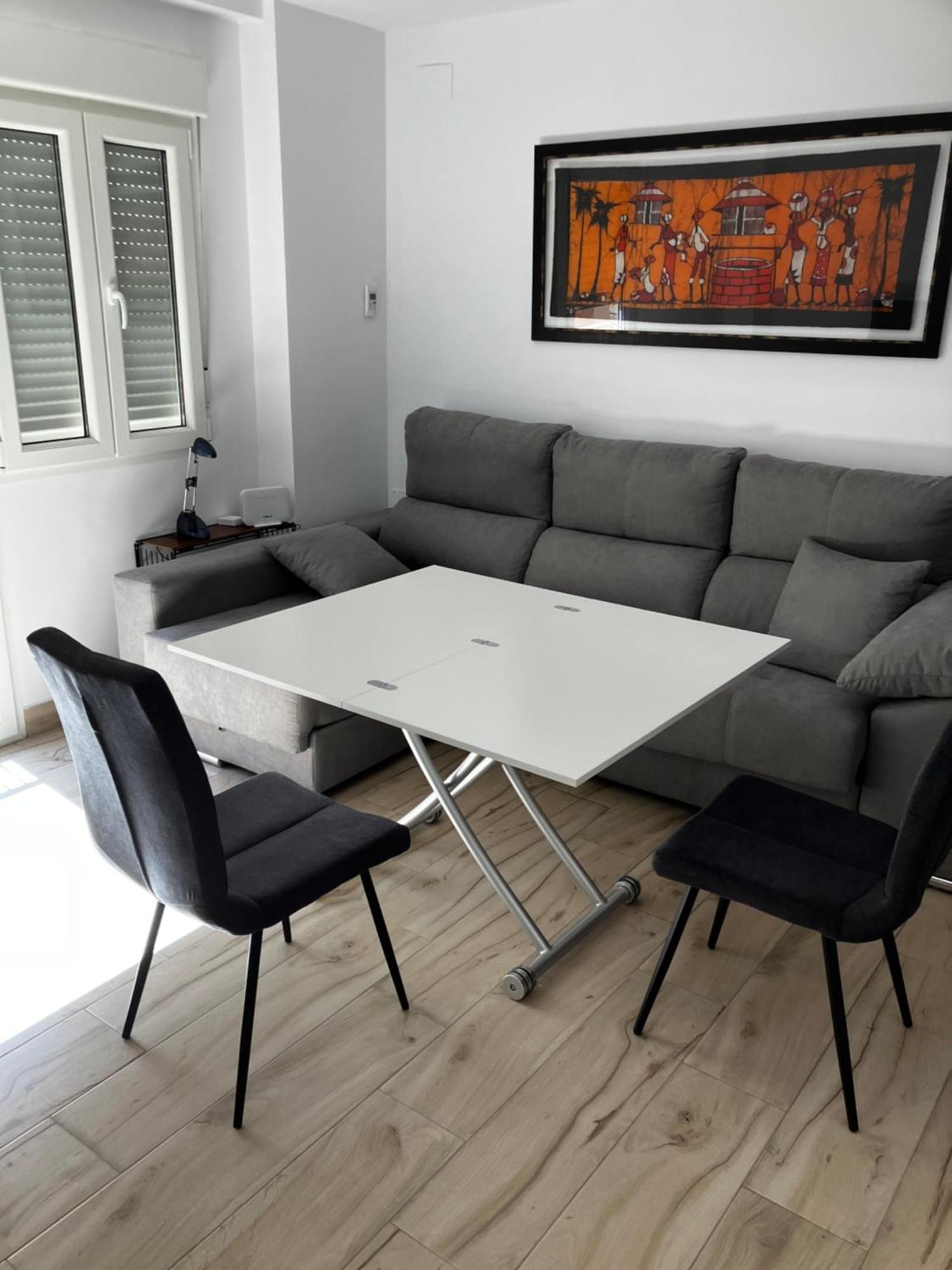 Apartamento En Camino De Ronda De Dos Habitaciones Y Salon Granada Luaran gambar