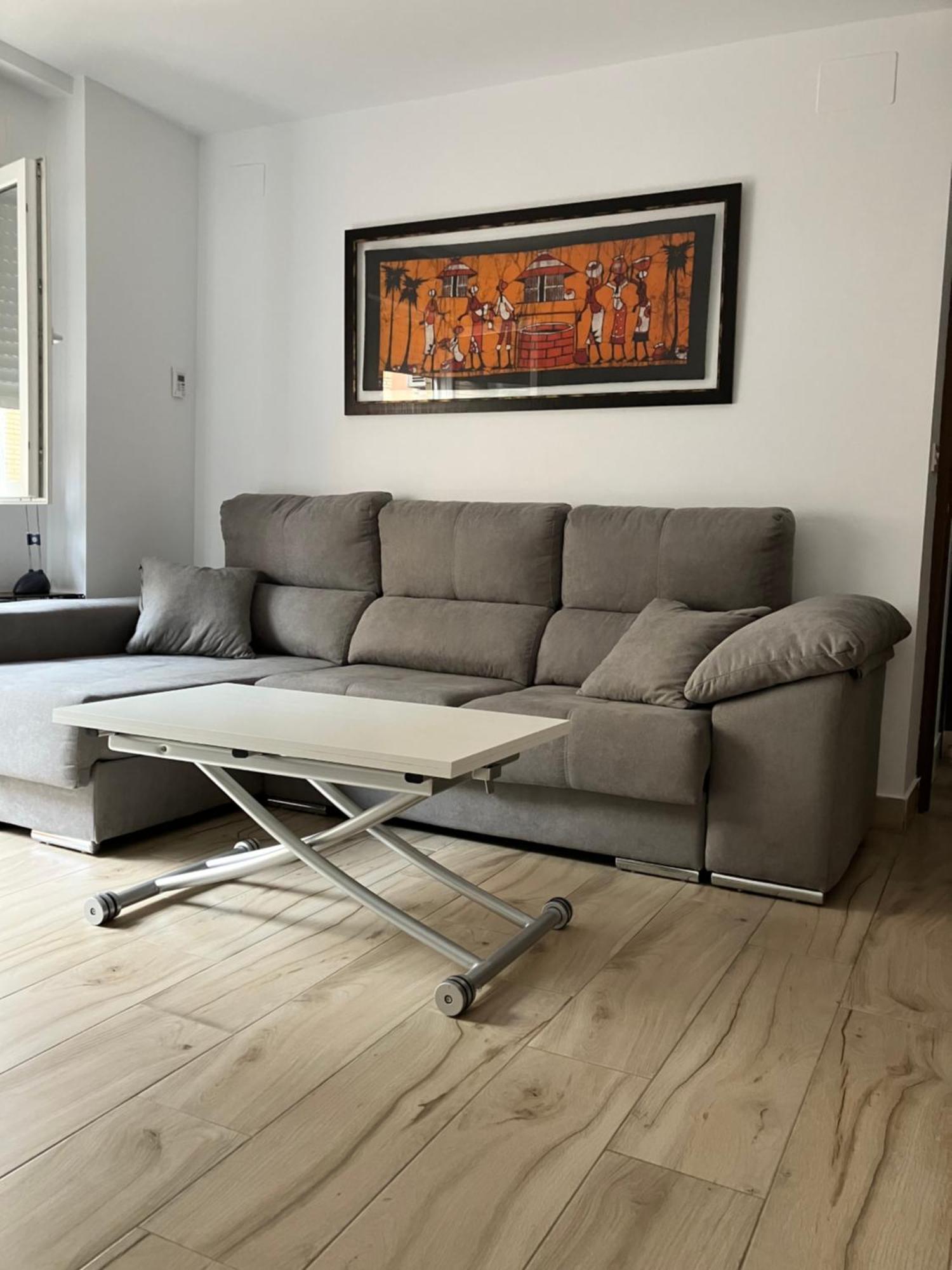 Apartamento En Camino De Ronda De Dos Habitaciones Y Salon Granada Luaran gambar